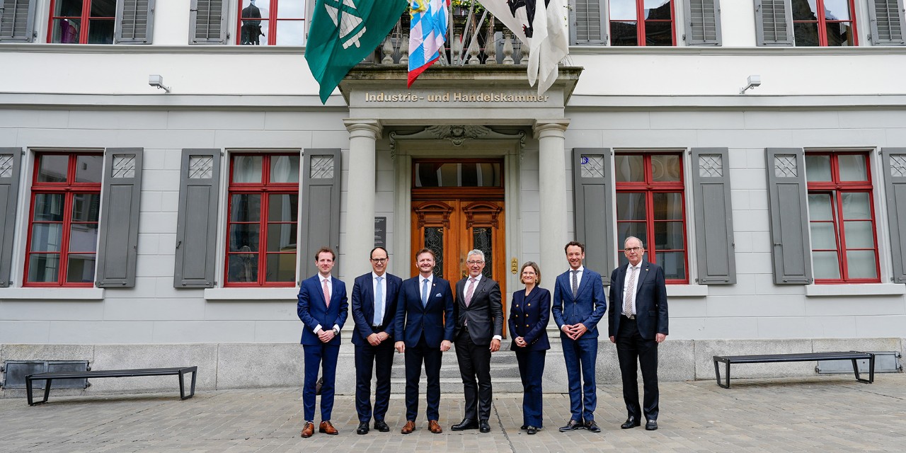 Eros Robbiani, Schweizer Generalkonsul in München, zu Besuch in St.Gallen.
