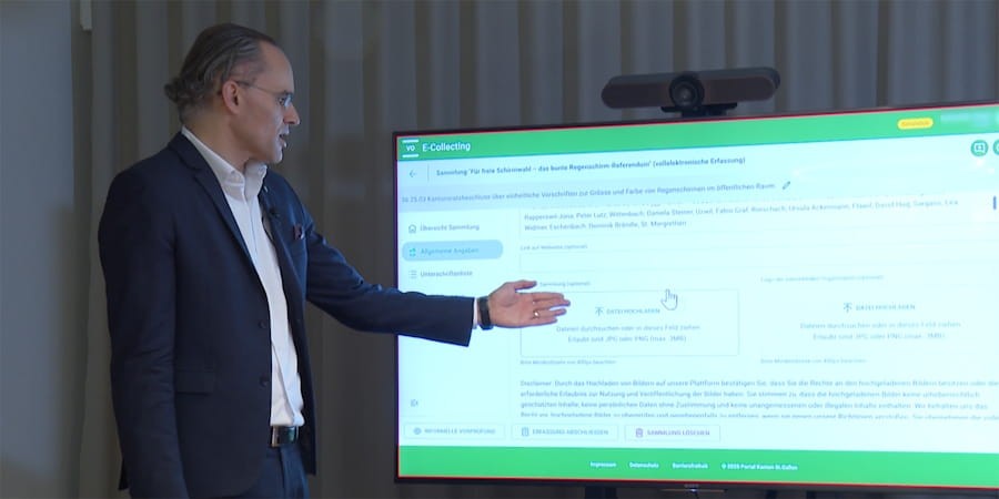 Benedikt van Spyk bei der Demonstration der neuen E-Collecting-Plattform am Medienanlass vom 8. Dezember 2025  