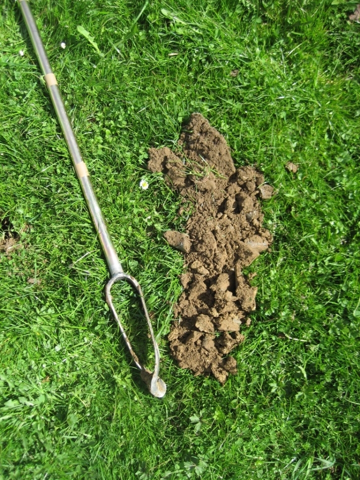 Bodenproben auf den Landwirtschaftsbetrieben geben Hinweise auf die Belastung mit PFAS in den einzelnen Flächen.